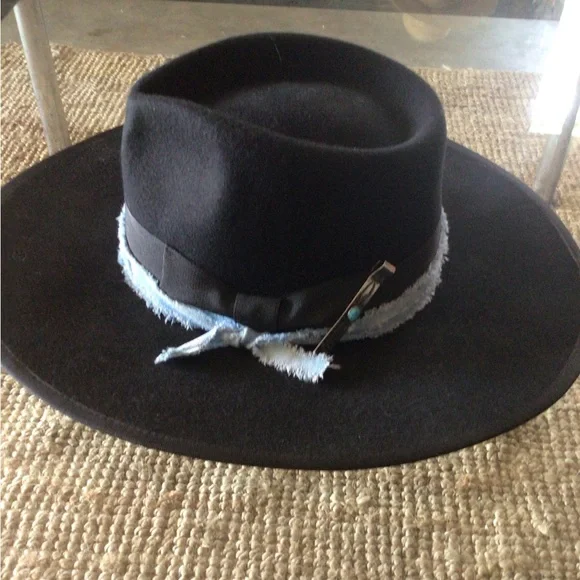 Rare ! Wyeth super deep navy black rancher display picture 3